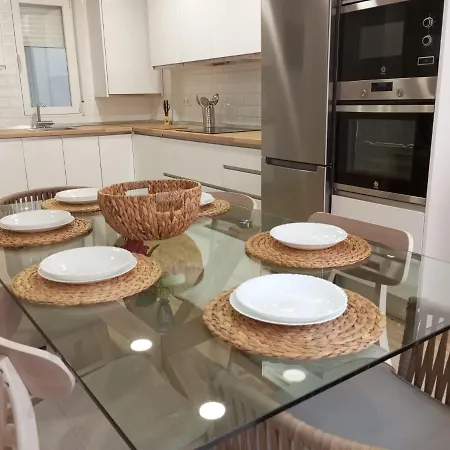 Center Apartament Elegant Apartment *